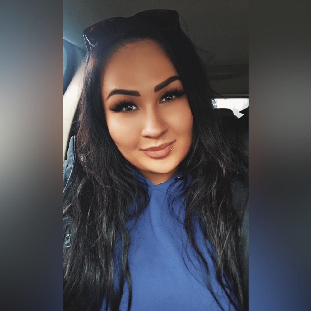 Meet your Posher, Mandy